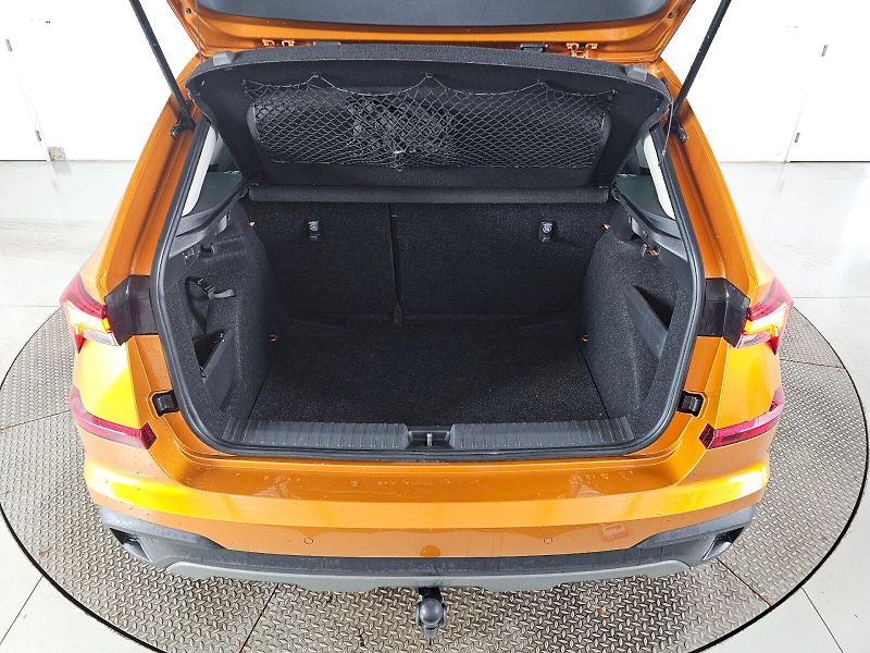 Škoda Kamiq (2025) 1.0TSI 85kW TOP Selection DSG - fotka 33 z 33