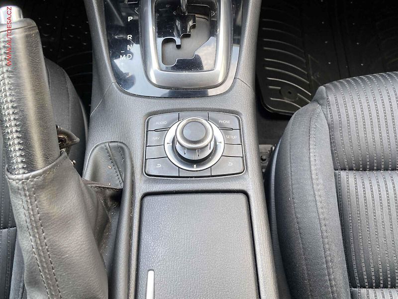 Mazda 6 (2013) 2.0 i, AT, bixen, TZ, +kola - fotka 13 z 19