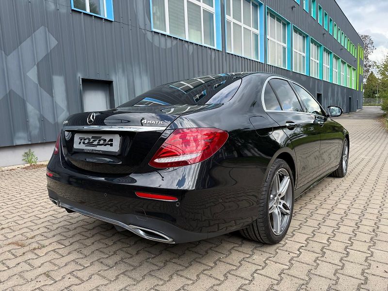 Mercedes-Benz Třídy E TOP / AMG 4matic/v zimě nejeté - fotka 5 z 30