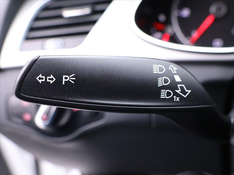 Audi A4 3,0 TDI 180kW Aut. quattro - fotka 15 z 30