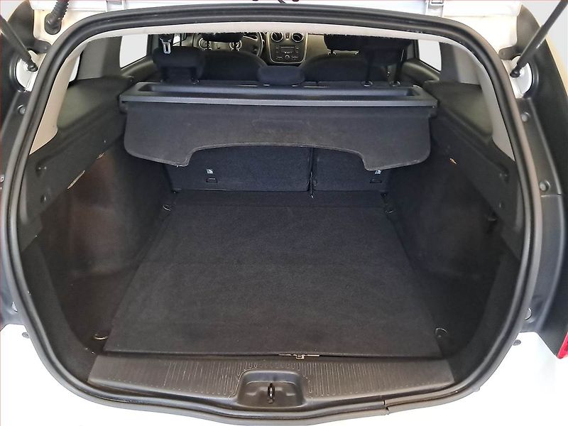 Dacia Logan (2014) 1.2 16V, LPG, Serv.kniha - fotka 13 z 16