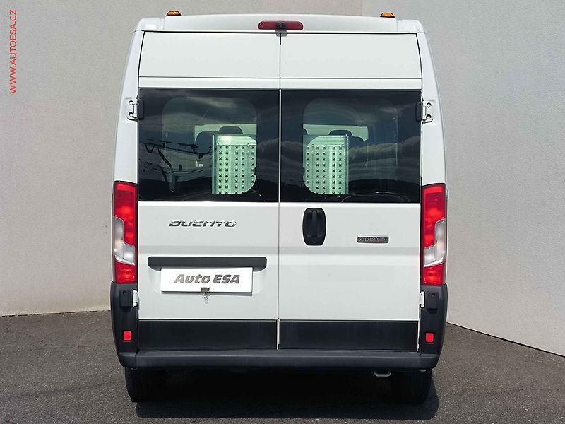 Fiat Ducato (2019) 2.3MJT L2H2 9míst, AC, 103kW - fotka 5 z 21