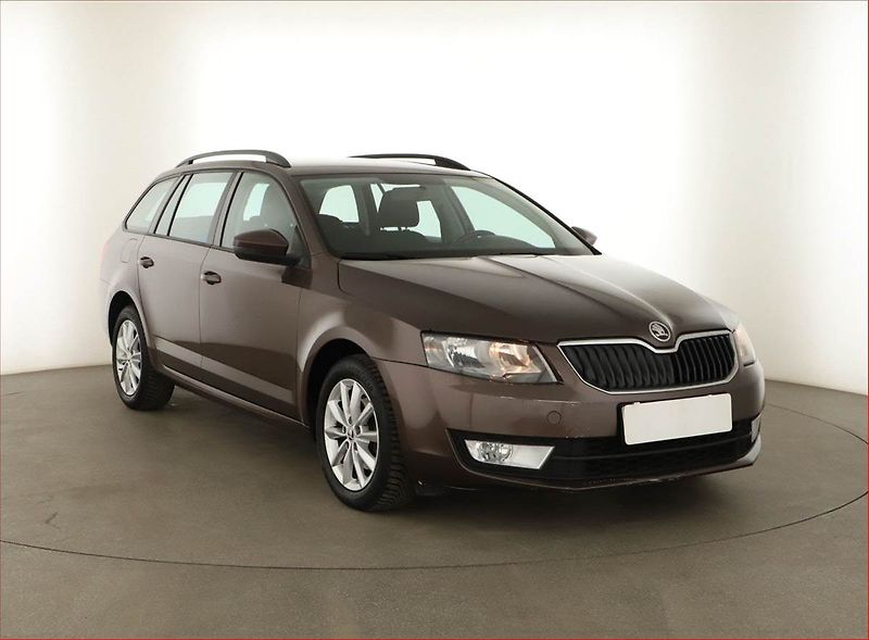 Škoda Octavia (2015) 1.4 TSI, Serv.kniha, Tempomat - fotografie inzerátu
