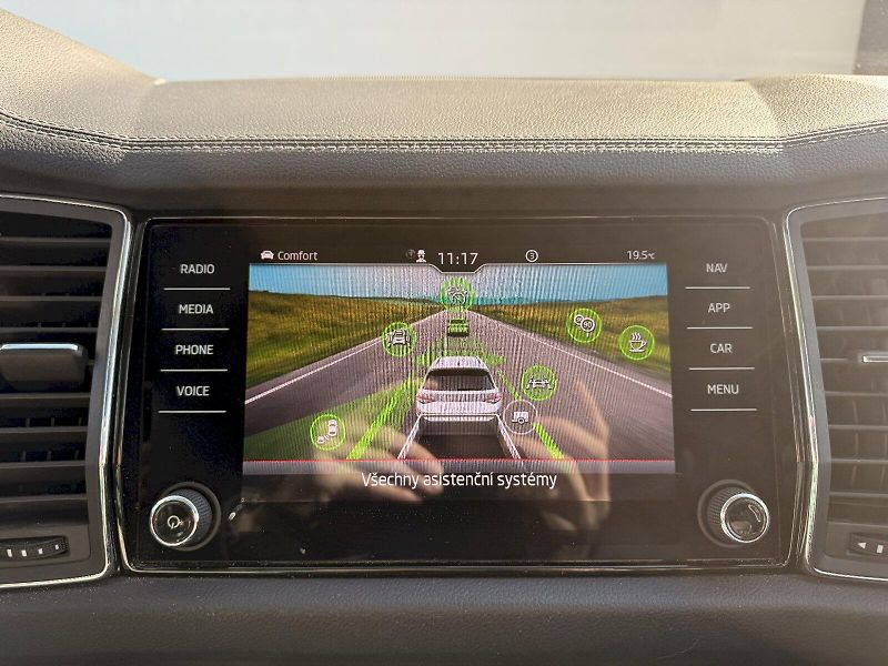 Škoda Kodiaq (2023) L K 2,0 TDI 4x4 147 kW  7 Auto - fotka 32 z 34