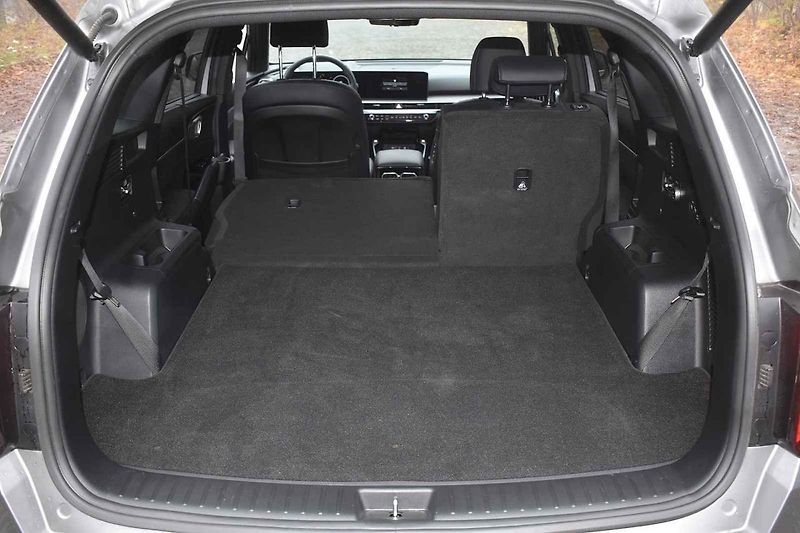 Kia Sorento má rodinám stále co nabídnout