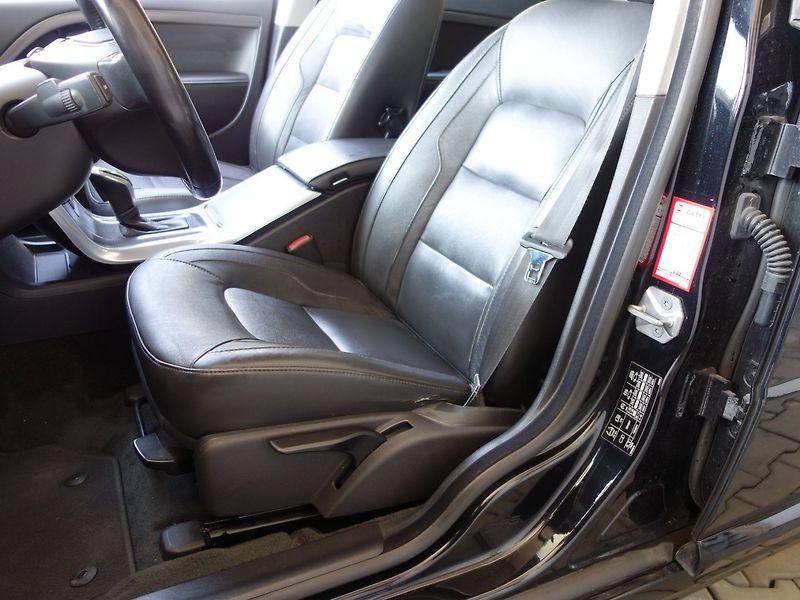 Volvo V70 (2015) 2.0D4 133kW 8A DRIVE - fotka 19 z 39