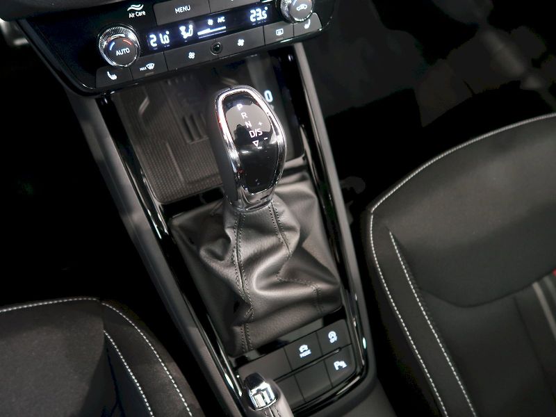 Škoda Scala (2025) MONTE CARLO 1.0TSI 85KW DSG PA - fotka 32 z 38