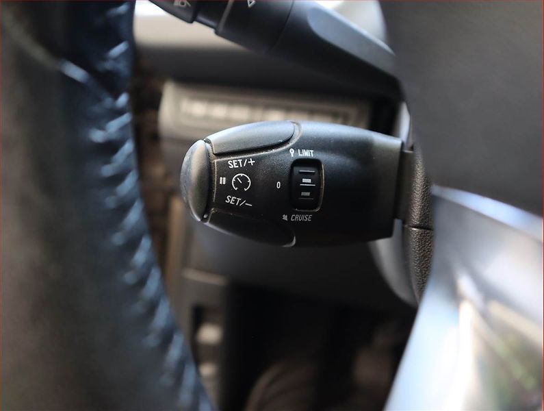 Peugeot 208 (2015) 1.2 PureTech, Serv.kniha - fotka 16 z 16