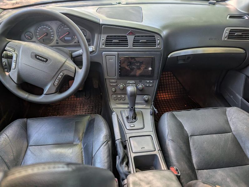 Volvo V70 (2001) - fotka 20 z 27