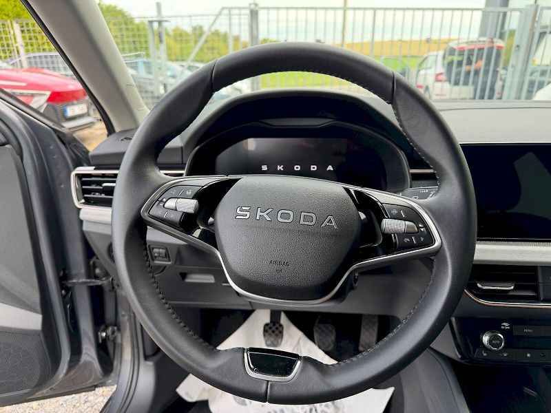 Škoda Scala (2025) TOP SELEC TSI 85/1.0 M6F - fotka 27 z 30