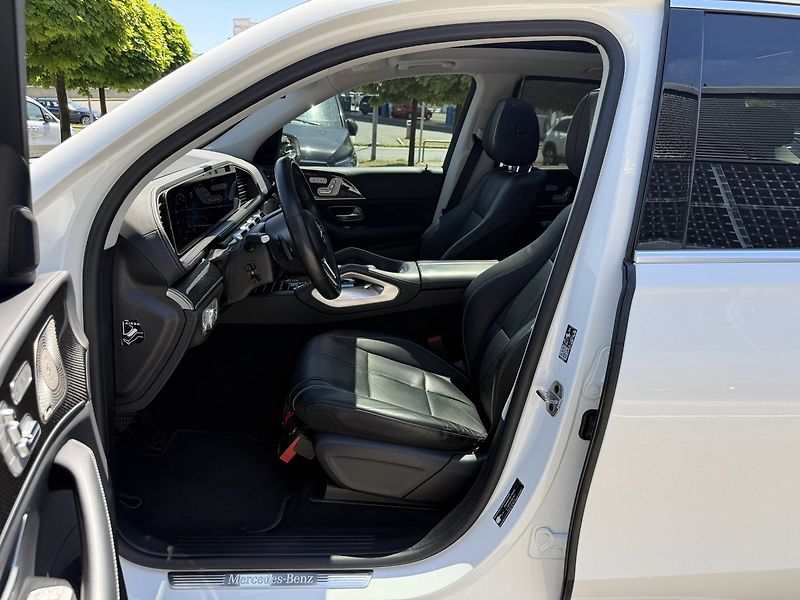Mercedes-Benz GLE (2022) 350 de 4MATIC SUV - fotka 32 z 61