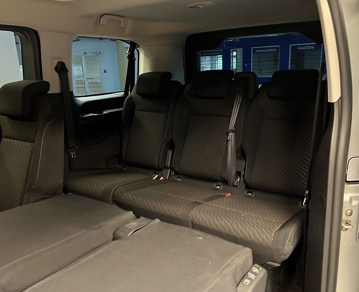 Toyota ProAce Verso 2,0D Family - fotka 11 z 18