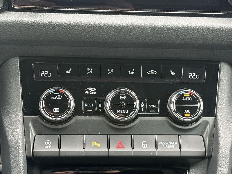 Škoda Kodiaq (2023) 2.0 TSI 4x4 DSG Sportline - fotka 15 z 36