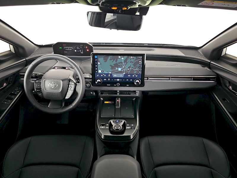 Toyota bZ4X (2026) FACELIFT AWD 343k EXECUTIVE - fotka 6 z 30