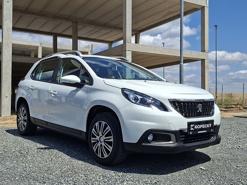 Peugeot 2008 1,2 PT 130k M6 2.MAJ - fotka 8 z 23