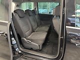 Volkswagen Sharan (2017) 2,0TDi DSG REZERVACE - náhled 17