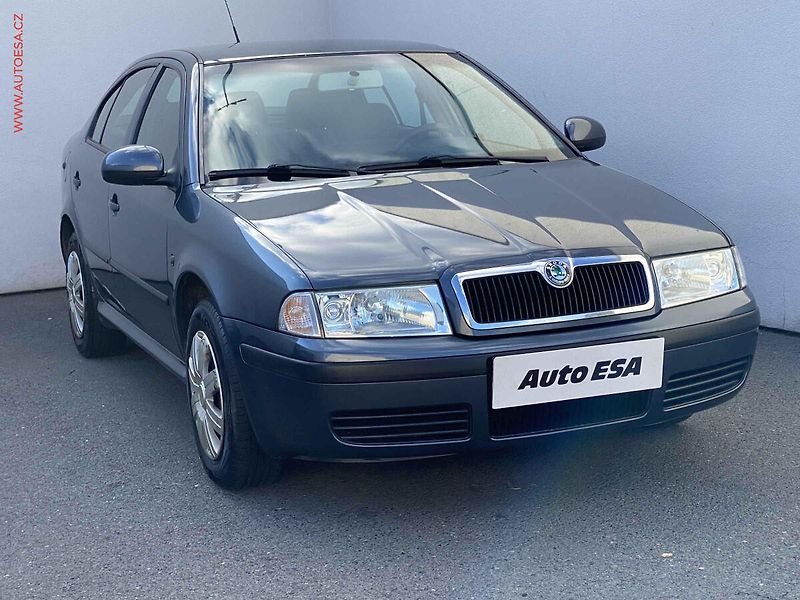 Škoda Octavia (2010) 1.6MPi, ČR, AC, tažné - fotografie inzerátu
