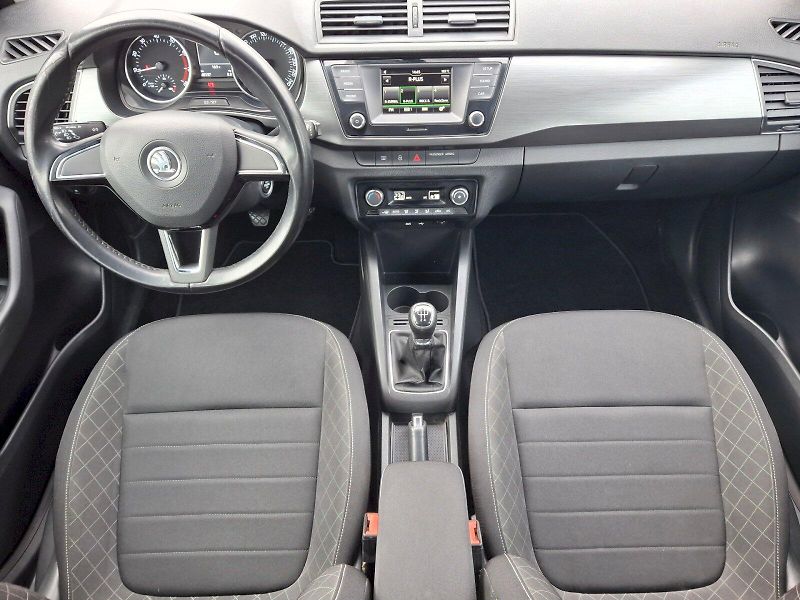 Škoda Fabia (2015) Style 1,2TSi 66kW - fotka 5 z 31