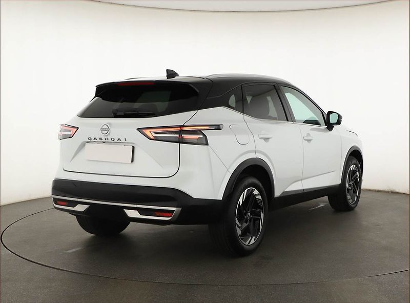 Nissan Qashqai (2025) 1.3 DIG-T MHEV, N-CONNECTA - fotka 5 z 20