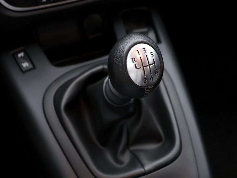 Renault Scénic 1,2 TCe 97kW Energy 1.Maj. - fotka 32 z 42