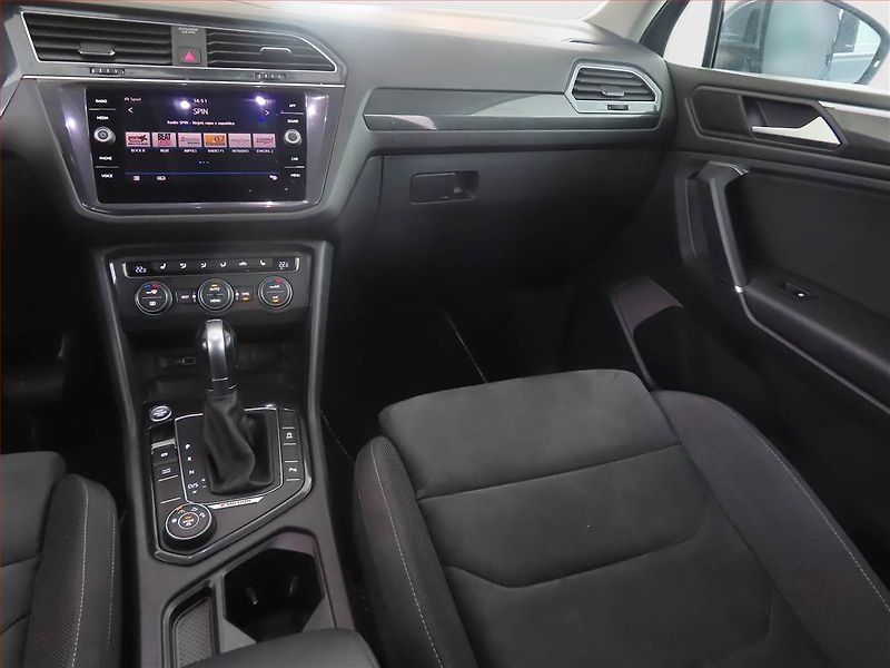 Volkswagen Tiguan Allspace (2019) R-Line 2.0 TDI - fotka 8 z 17