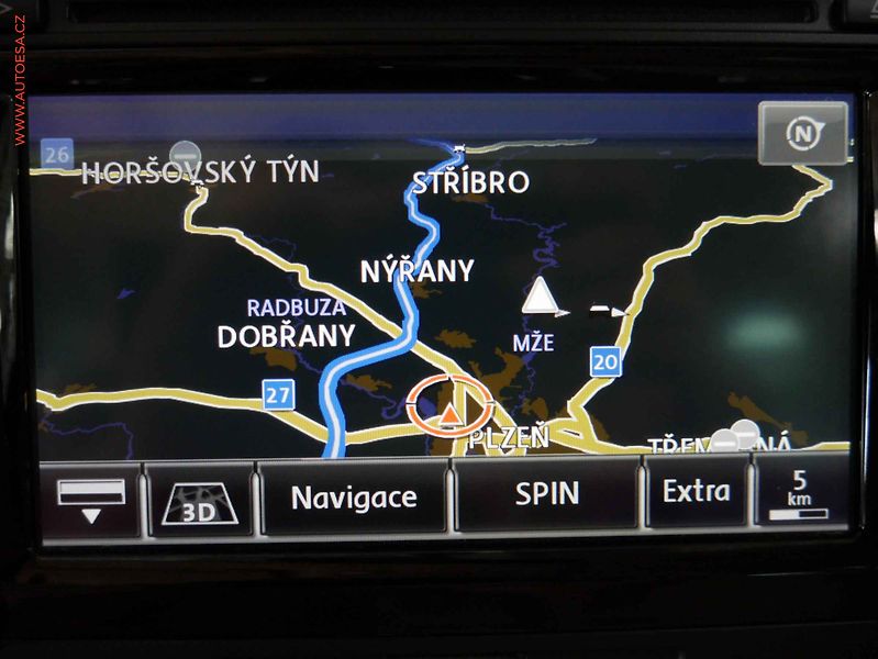 Škoda Superb (2013) 2.0 TDi 4x4, 2.maj, DSG - fotka 13 z 25