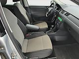 Škoda Rapid (2013) Elegance 1.4 TSI, Automat - náhled 9