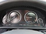 BMW Řada 5 (2013) 520d xDrive, 4X4, Automat - náhled 11
