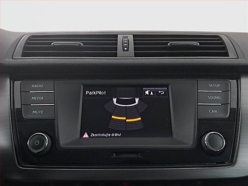 Škoda Fabia (2017) 1.2 TSI, Bi-Xenony, Tempomat - fotka 15 z 18