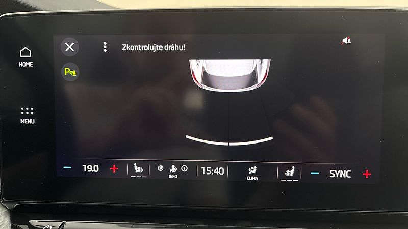 Škoda Octavia 2.0 TDI DSG Style Combi - fotka 12 z 26