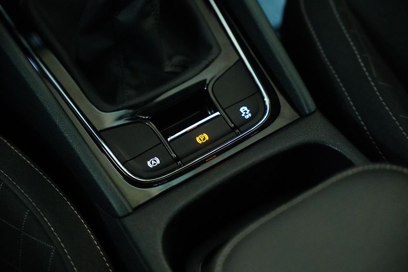 Škoda Karoq - fotka 25 z 35