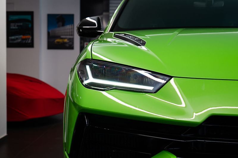 Lamborghini Urus S/Bang&Olufsen/360/SoftClose - fotka 20 z 23