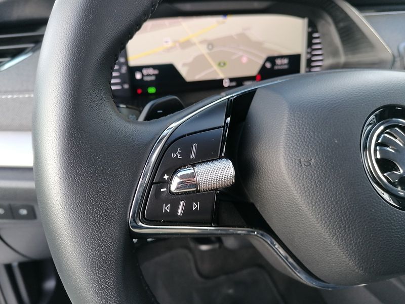 Škoda Octavia (2021) 1.0 TSi E-Tec DSG Style + - fotka 22 z 40