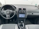 Volkswagen Touran (2014) 2.0TDi 103kW LIFE! Navigace! - náhled 13