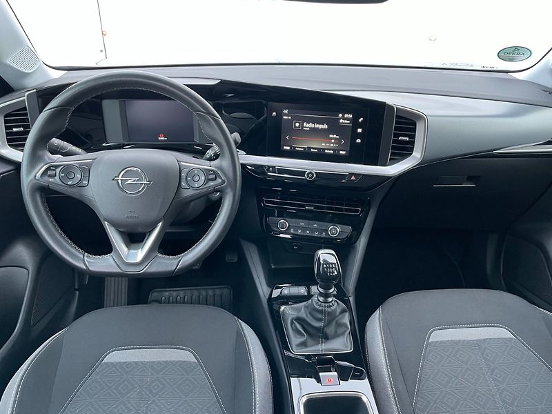 Opel Mokka (2022) 1.2T 96kW ČR! Kamera! - fotka 13 z 33
