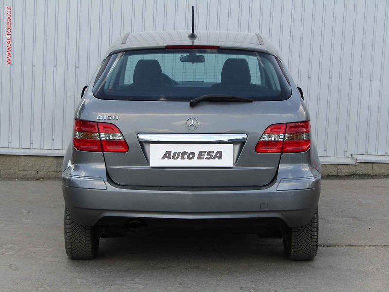 Mercedes-Benz Třídy B (2009) 1.5 i, AC - fotka 5 z 15