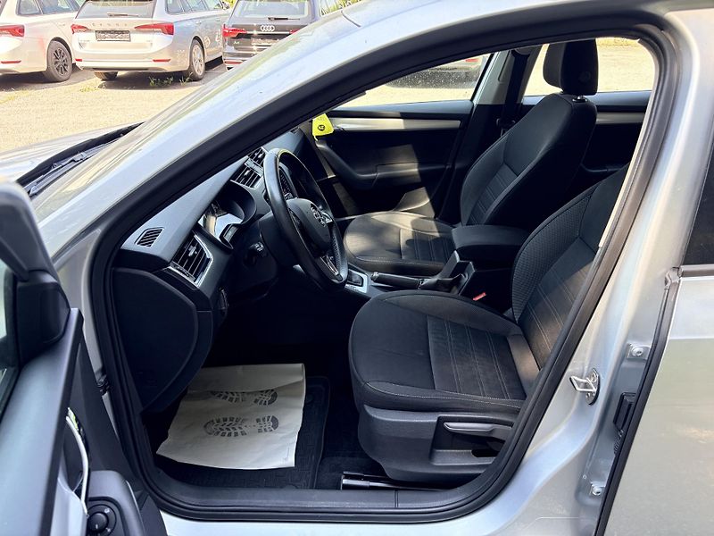Škoda Octavia 2.0TDI 4x4 DSG - fotka 8 z 42