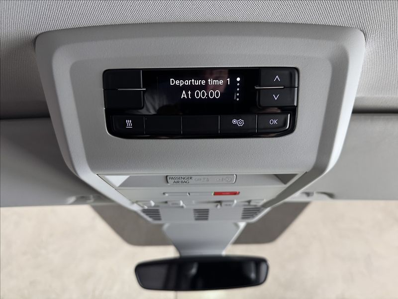 Volkswagen Multivan 2,0 TDi  DSG 4x4 BULLI Webasto - fotka 18 z 41