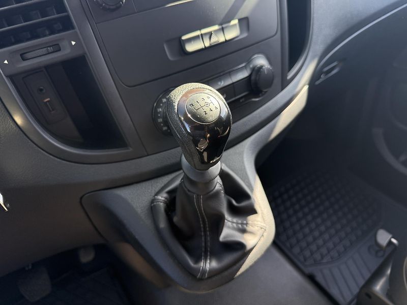 Mercedes-Benz Vito 111 CDI L KAWA - fotka 13 z 14