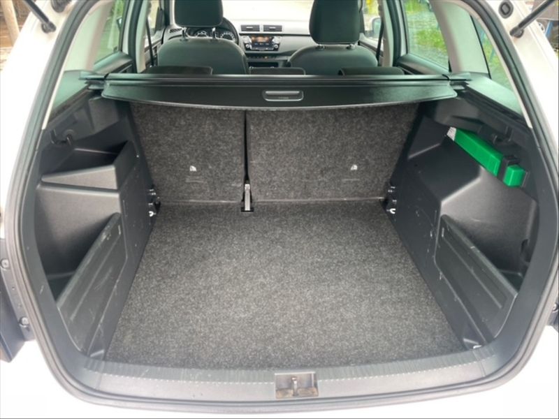 Škoda Fabia 1,0 TSI 70 Ambition - fotka 6 z 11