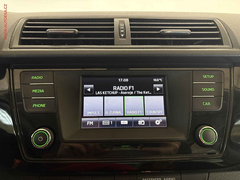 Škoda Fabia (2015) 1.2 TSI, ČR, AC, temp - fotka 11 z 14