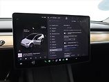 Tesla Model Y (2022) Long Range AWD 79kWh, SoH 93% - náhled 25