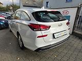 Hyundai i30 1.6-SPOTŘEBA CCA 5l/100-KAMERA - náhled 7