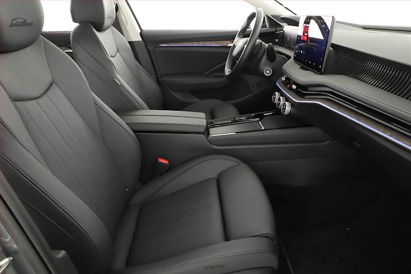 Škoda Superb (2025) 2.0 TDI, Laurin&Klement - fotka 7 z 19
