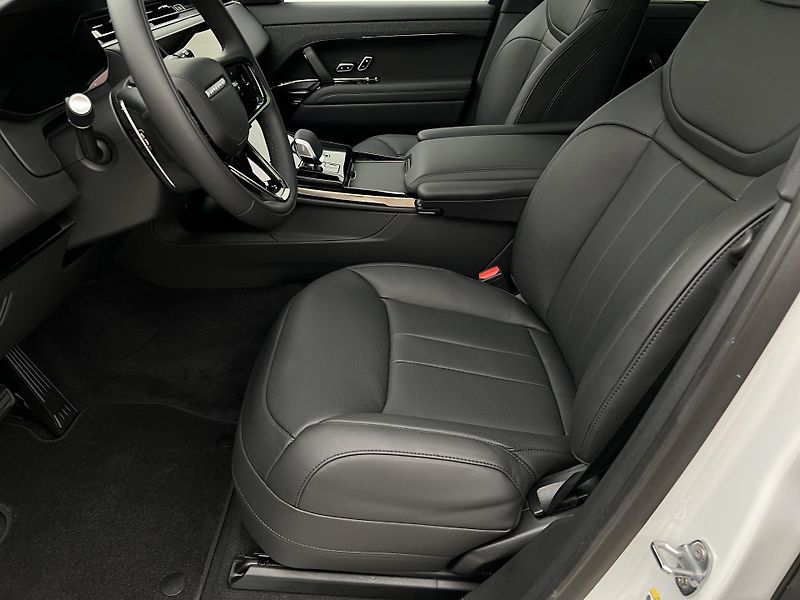 Land Rover Range Rover Sport D300 DYNAMIC SE AWD AUT  - fotka 3 z 53