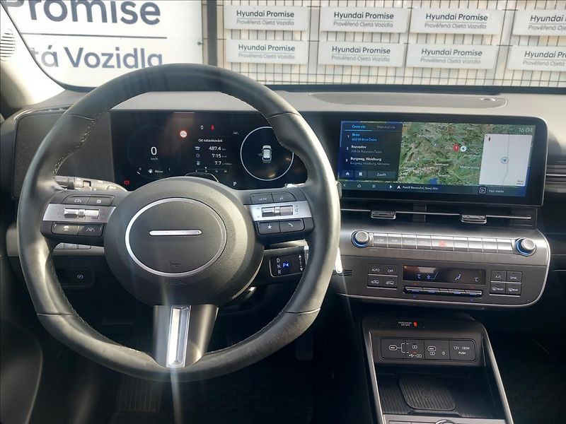 Hyundai Kona 1,6 T-GDI SMART DCT 4x4 TECHN. - fotka 9 z 23