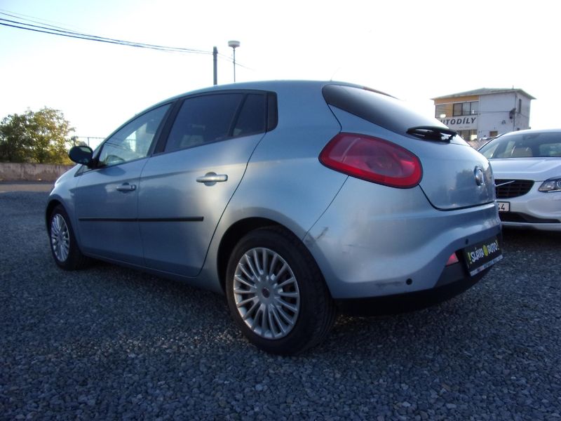 Fiat Bravo (2009) 1.4i 66kW PŮVOD ČR  2.MAJITEL  - fotka 7 z 18