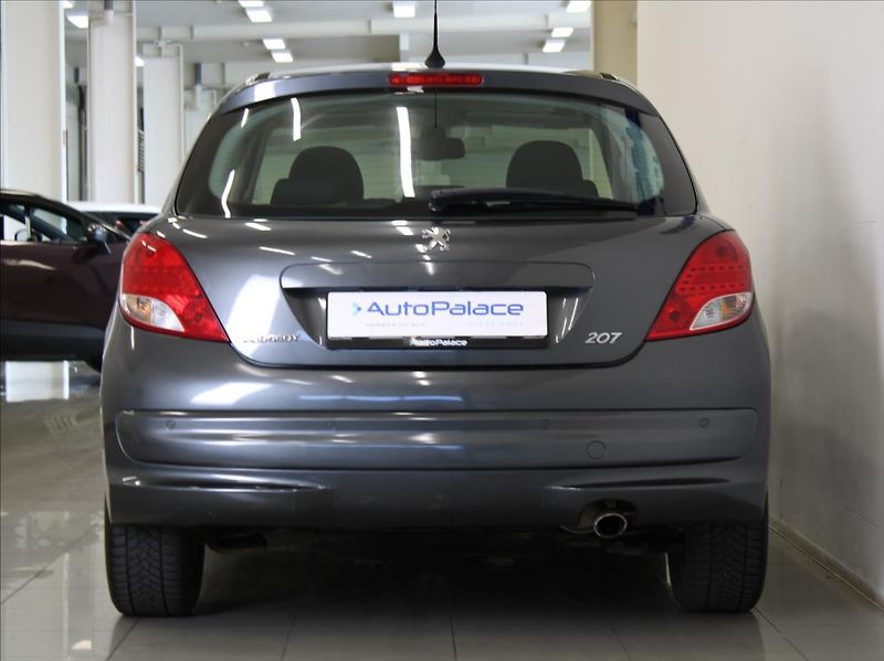 Peugeot 207 1,6 VTi 88kW Panorama 168tkm. - fotka 4 z 18