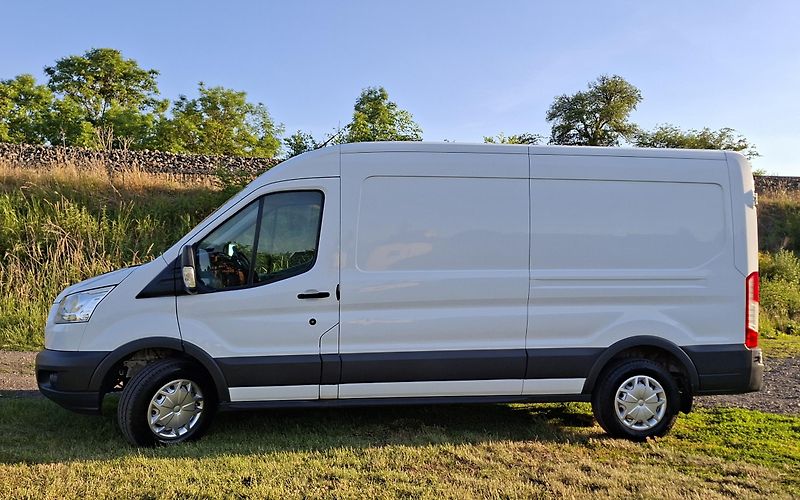 Ford Transit (2016) L3H2 2.2 TDCi, 114 kW (155 k) - fotka 2 z 16