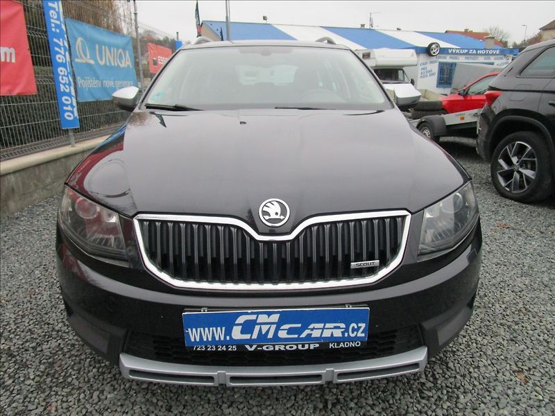 Škoda Octavia Combi 2.0TDi DSG, Scout - fotka 2 z 41